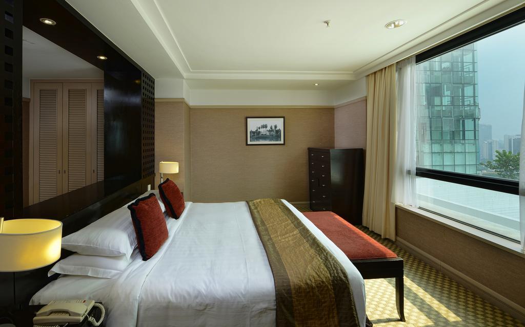 أجنحة باسيفيك ريجنسي الفندقية كوالالمبور المظهر الخارجي الصورة A bedroom in the hotel