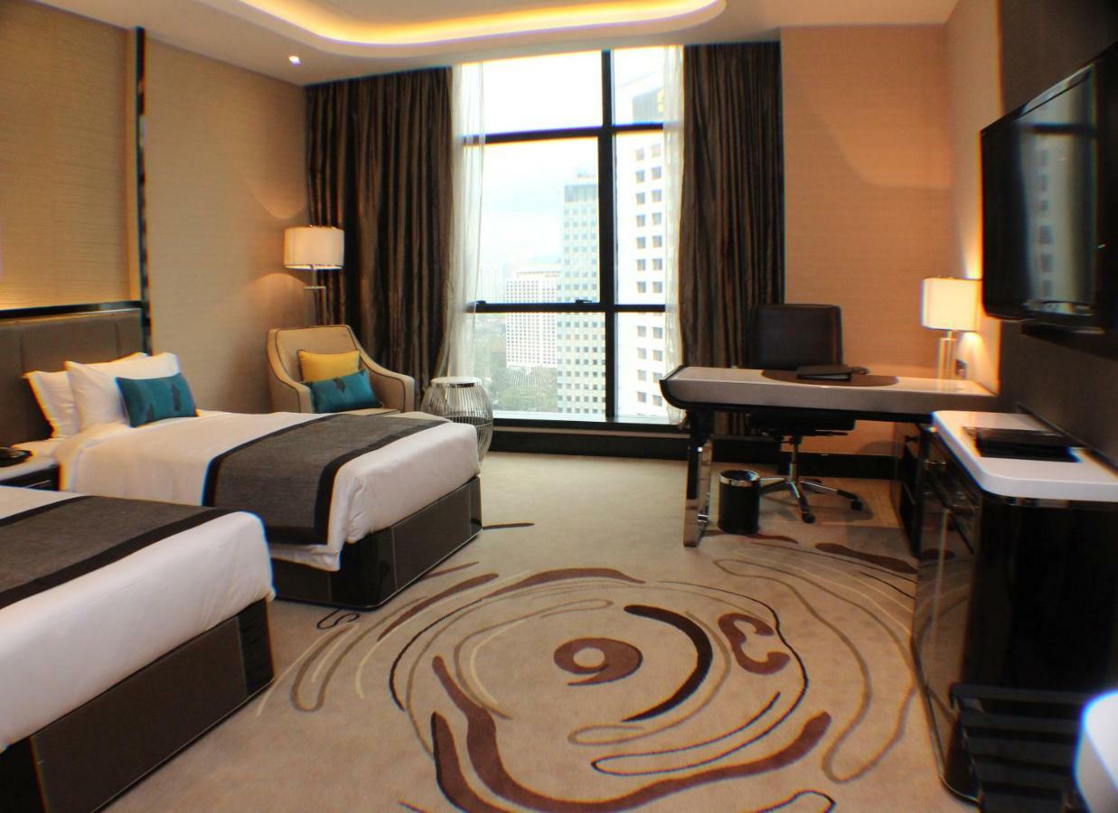 أجنحة باسيفيك ريجنسي الفندقية كوالالمبور المظهر الخارجي الصورة Deluxe room